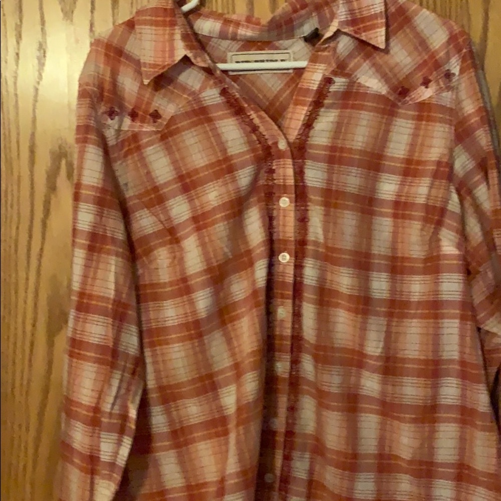 Ladies shirt